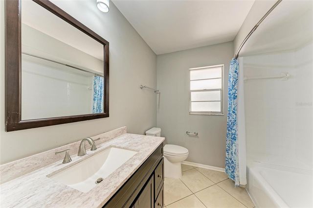 4913 32ND STREET E, Bradenton, FL 34203