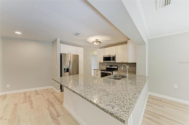 4913 32ND STREET E, Bradenton, FL 34203