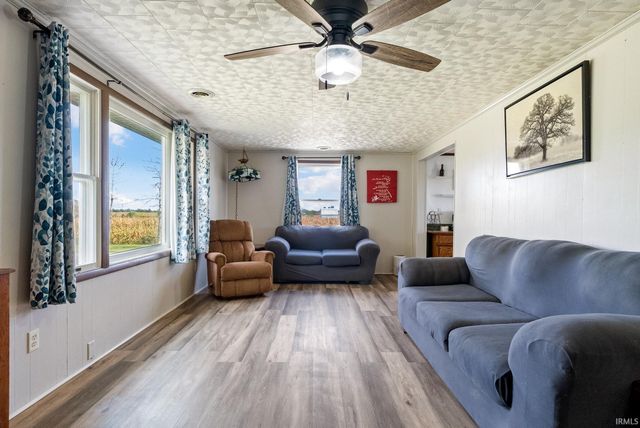 5780 E 400 S, Columbia City, IN 46725