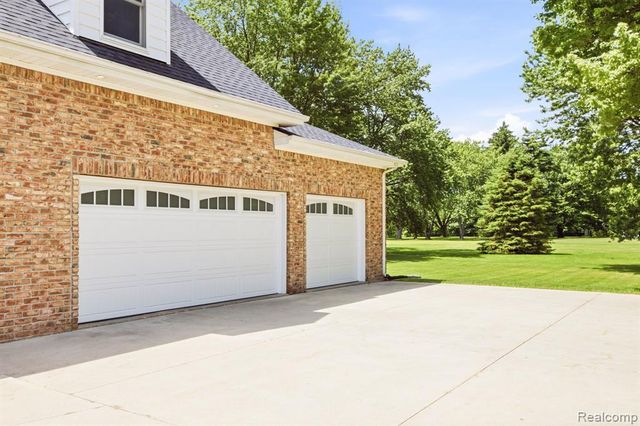 3269 Saint Andrews Drive, Port Huron, MI 48060
