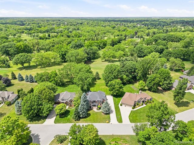 3269 Saint Andrews Drive, Port Huron, MI 48060