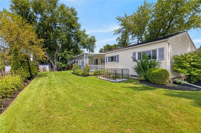 49 Michel Drive, Henrietta, NY 14467