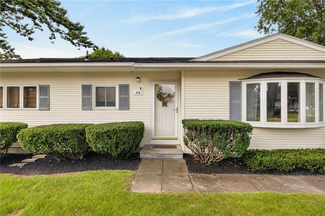 49 Michel Drive, Henrietta, NY 14467