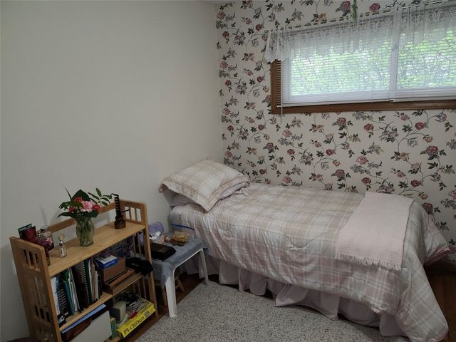 4128 BURTON Avenue, Erie, PA 16504