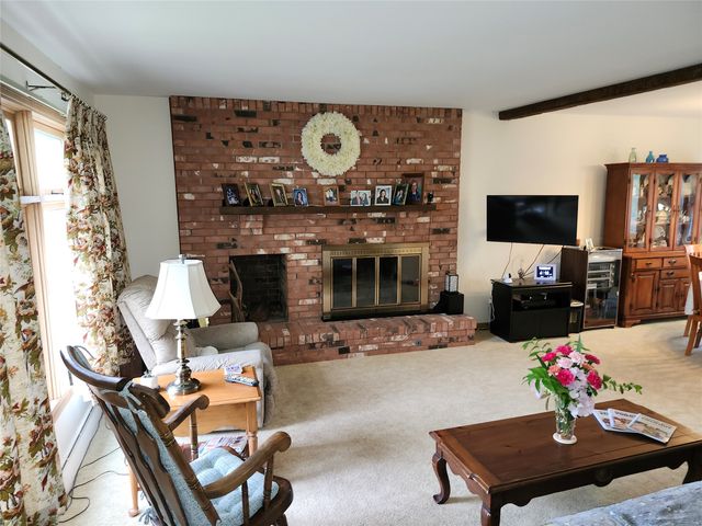 4128 BURTON Avenue, Erie, PA 16504