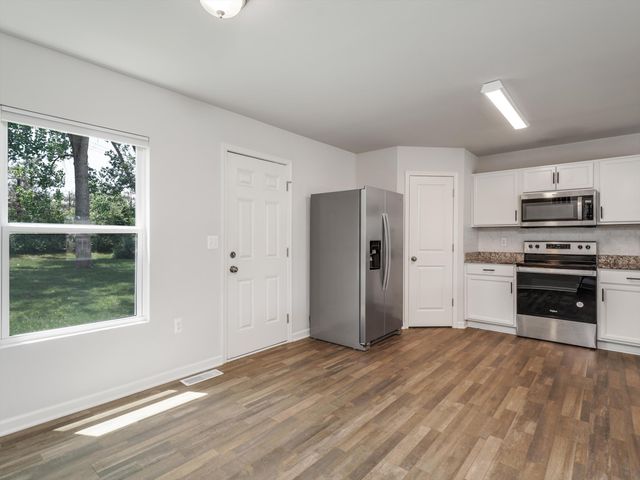 1252 Fieldstone Drive, Pontiac City, MI 48340