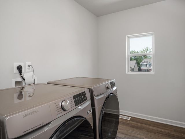 1252 Fieldstone Drive, Pontiac City, MI 48340