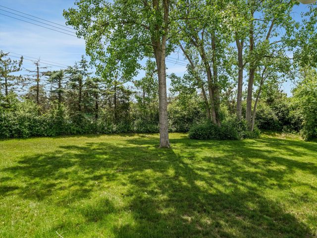 1252 Fieldstone Drive, Pontiac City, MI 48340