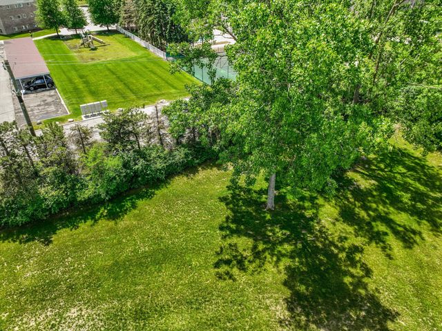 1252 Fieldstone Drive, Pontiac City, MI 48340