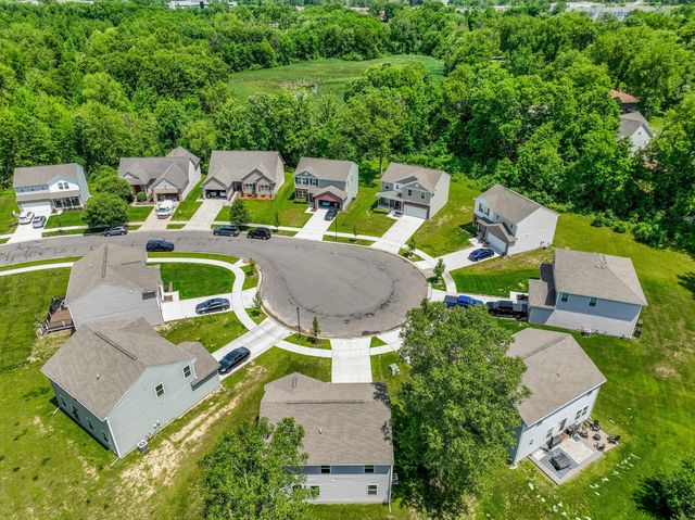 1252 Fieldstone Drive, Pontiac City, MI 48340