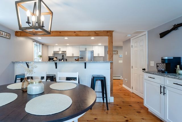 30 Worcester St, Taunton, MA 02780