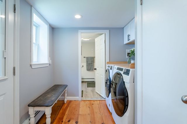 30 Worcester St, Taunton, MA 02780