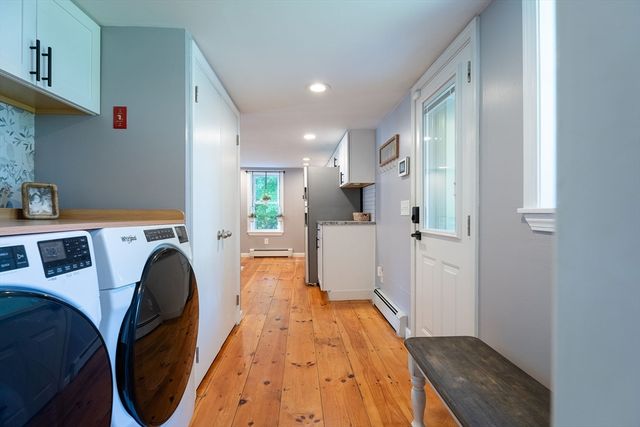30 Worcester St, Taunton, MA 02780