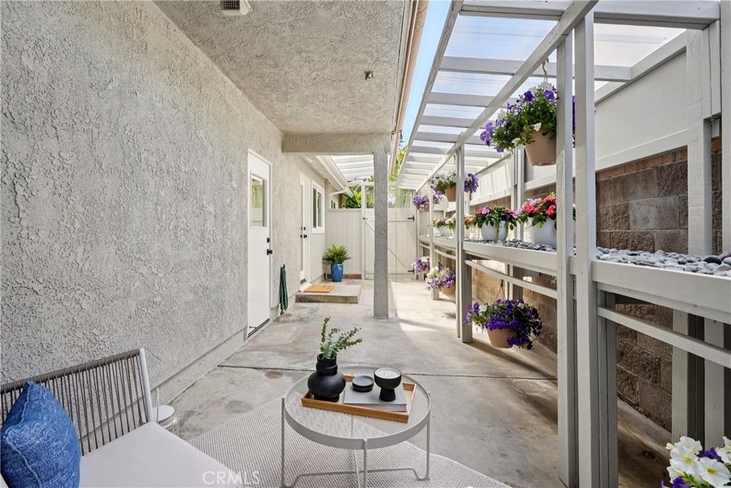 Image 35 of property listing at 11721 Norgrove Lane, Rossmoor, CA 90720