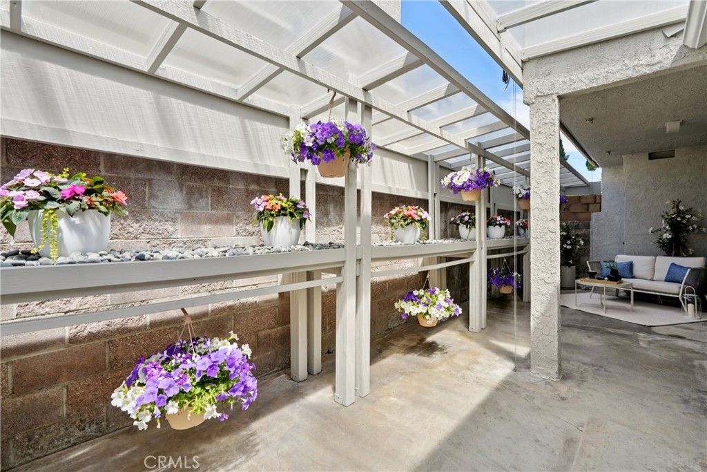 Image 36 of property listing at 11721 Norgrove Lane, Rossmoor, CA 90720