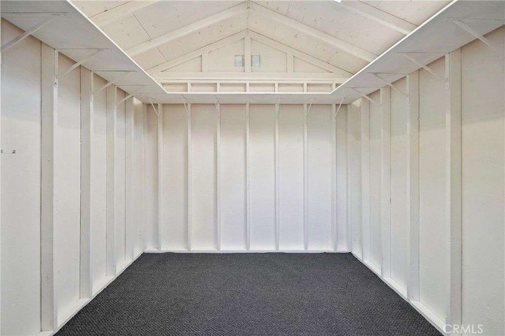 Image 38 of property listing at 11721 Norgrove Lane, Rossmoor, CA 90720