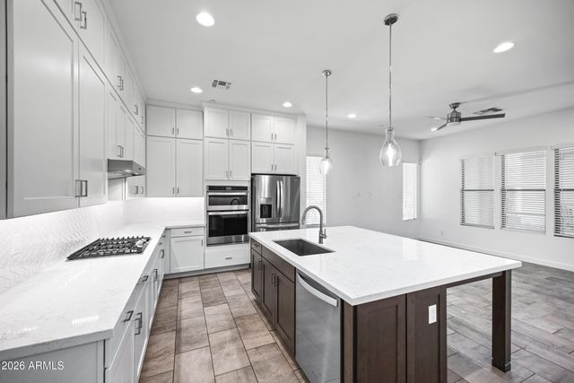 8340 E MCDONALD Drive 1001, Scottsdale, AZ 85250