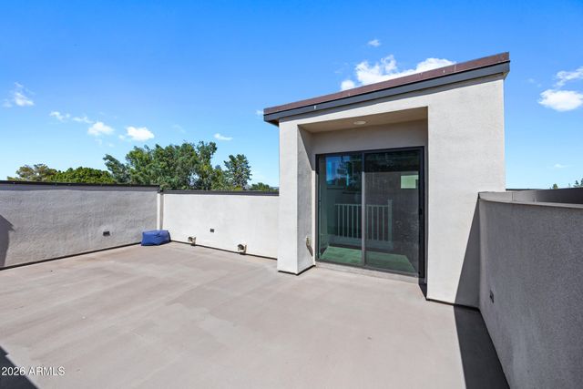 8340 E MCDONALD Drive 1001, Scottsdale, AZ 85250