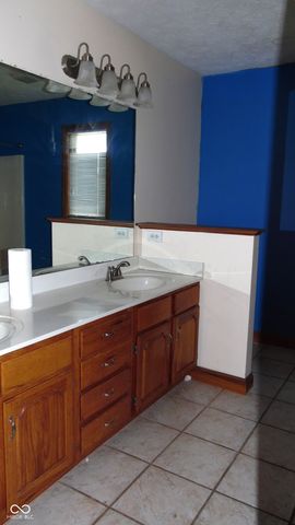 2780 Southampton Drive, Martinsville, IN 46151