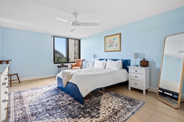 2450 Presidential Way 607, West Palm Beach, FL 33401