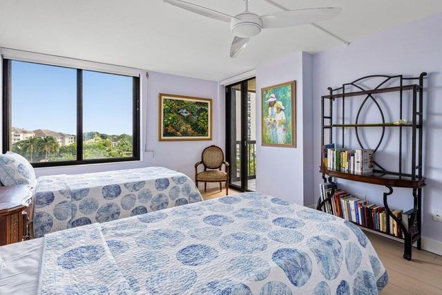 2450 Presidential Way 607, West Palm Beach, FL 33401