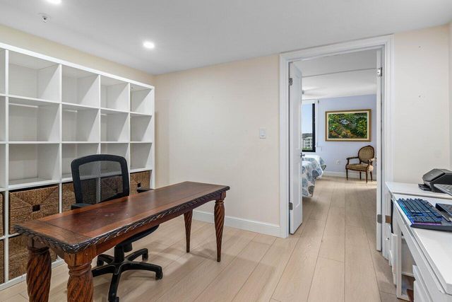 2450 Presidential Way 607, West Palm Beach, FL 33401