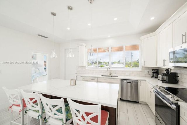 11284 3rd Avenue Ocean, Marathon, FL 33050