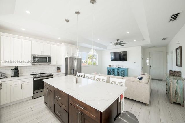 11284 3rd Avenue Ocean, Marathon, FL 33050