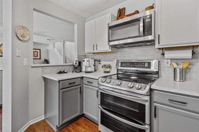 2202 Barton Springs Drive, Corinth, TX 76210