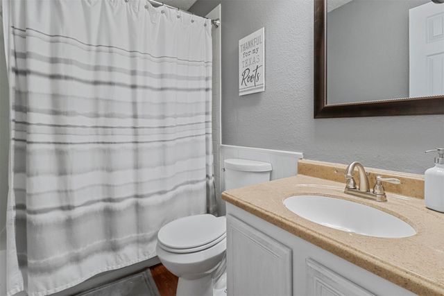 2202 Barton Springs Drive, Corinth, TX 76210