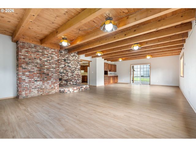 4873 JACKSON Hwy, Toledo, WA 98591