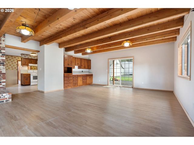 4873 JACKSON Hwy, Toledo, WA 98591