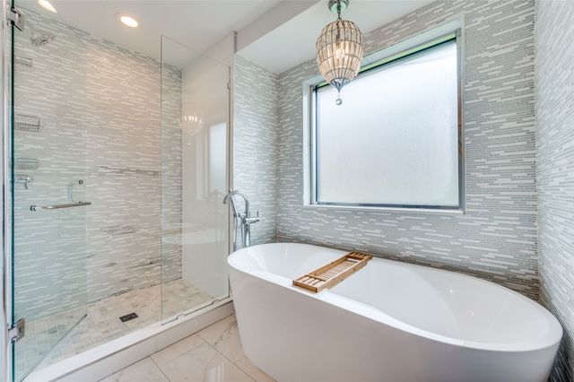 9606 Windy Crest Court, Dallas, TX 75243