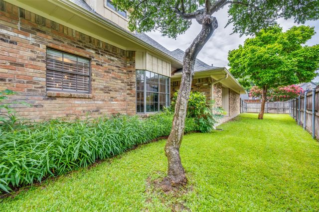9606 Windy Crest Court, Dallas, TX 75243