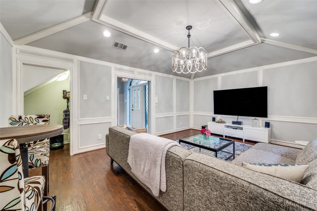 9606 Windy Crest Court, Dallas, TX 75243