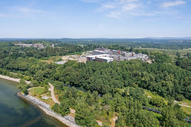 125 Cambrian Way Unit 620, Burlington, VT 05401