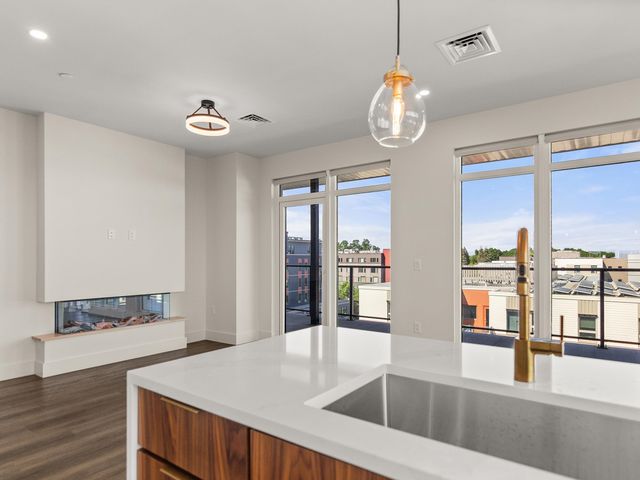 125 Cambrian Way Unit 620, Burlington, VT 05401