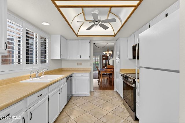 720 S PRIVET Way, Mesa, AZ 85208