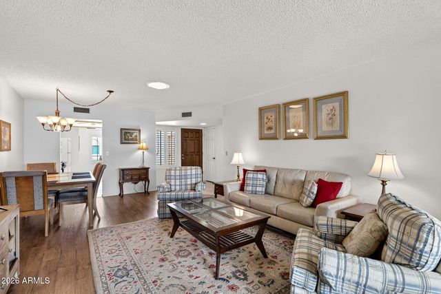 720 S PRIVET Way, Mesa, AZ 85208