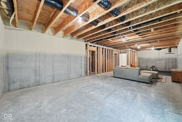 17330 Newton Main Street, Westfield, IN 46074