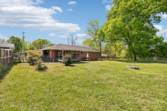 4 Delores Drive, Fort Oglethorpe, GA 30742