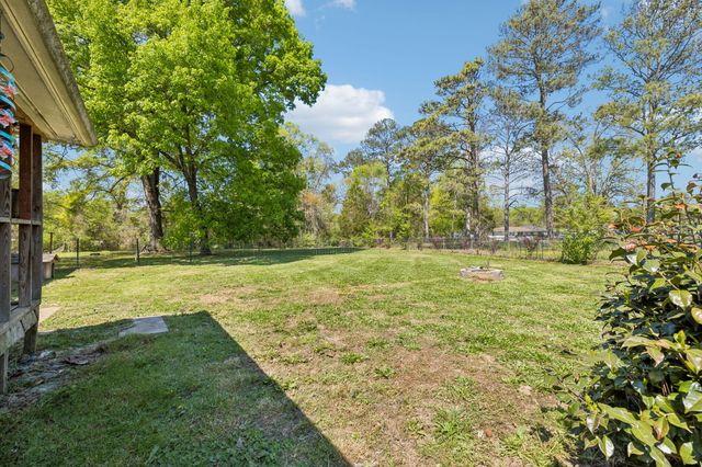 4 Delores Drive, Fort Oglethorpe, GA 30742