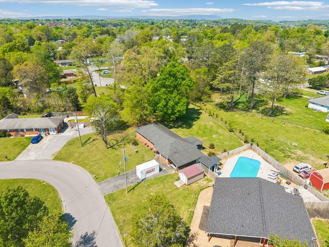 4 Delores Drive, Fort Oglethorpe, GA 30742