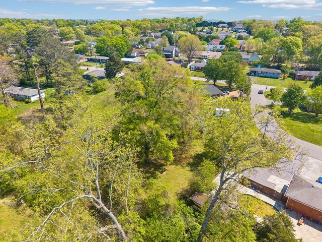 4 Delores Drive, Fort Oglethorpe, GA 30742