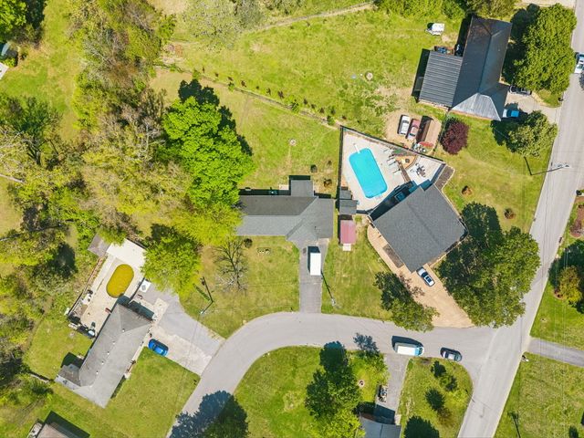 4 Delores Drive, Fort Oglethorpe, GA 30742
