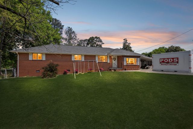 4 Delores Drive, Fort Oglethorpe, GA 30742
