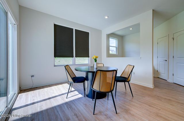 19126 Catalpa Fields Pl, Louisville, KY 40023