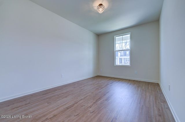 19126 Catalpa Fields Pl, Louisville, KY 40023