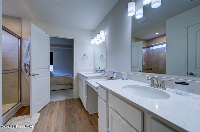 19126 Catalpa Fields Pl, Louisville, KY 40023