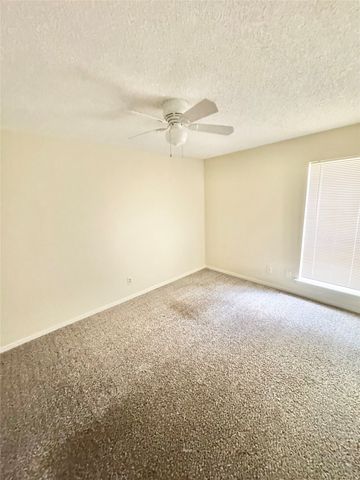 107 Sunview Street, Sunnyvale, TX 75182